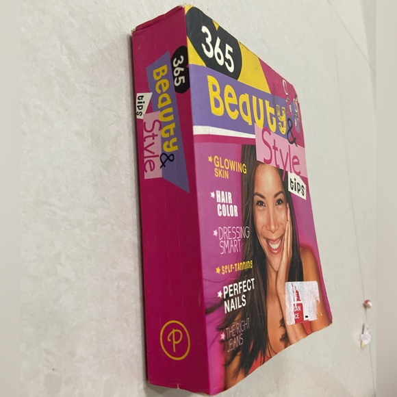 365 Beauty & Style Tips Book (Paperback, English) - Picture 4 of 5
